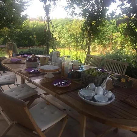 Donnamarta Bed & Breakfast